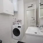 With Parking Space - 22015 Apartamento Trogir